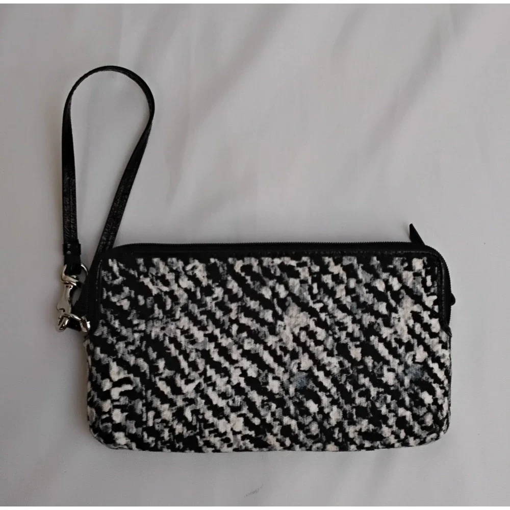 Coach Donegal Double Zip Medium Wristlet Black/White Leather Trim #J5867
